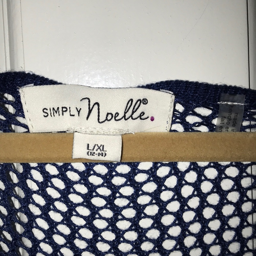 Knit top - Picture 6 of 6
